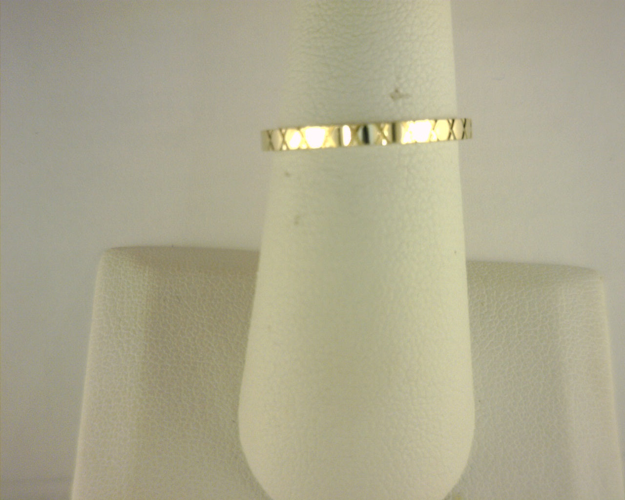 Gabriel NY 14K Yellow Gold X Pattern Stackable Ring