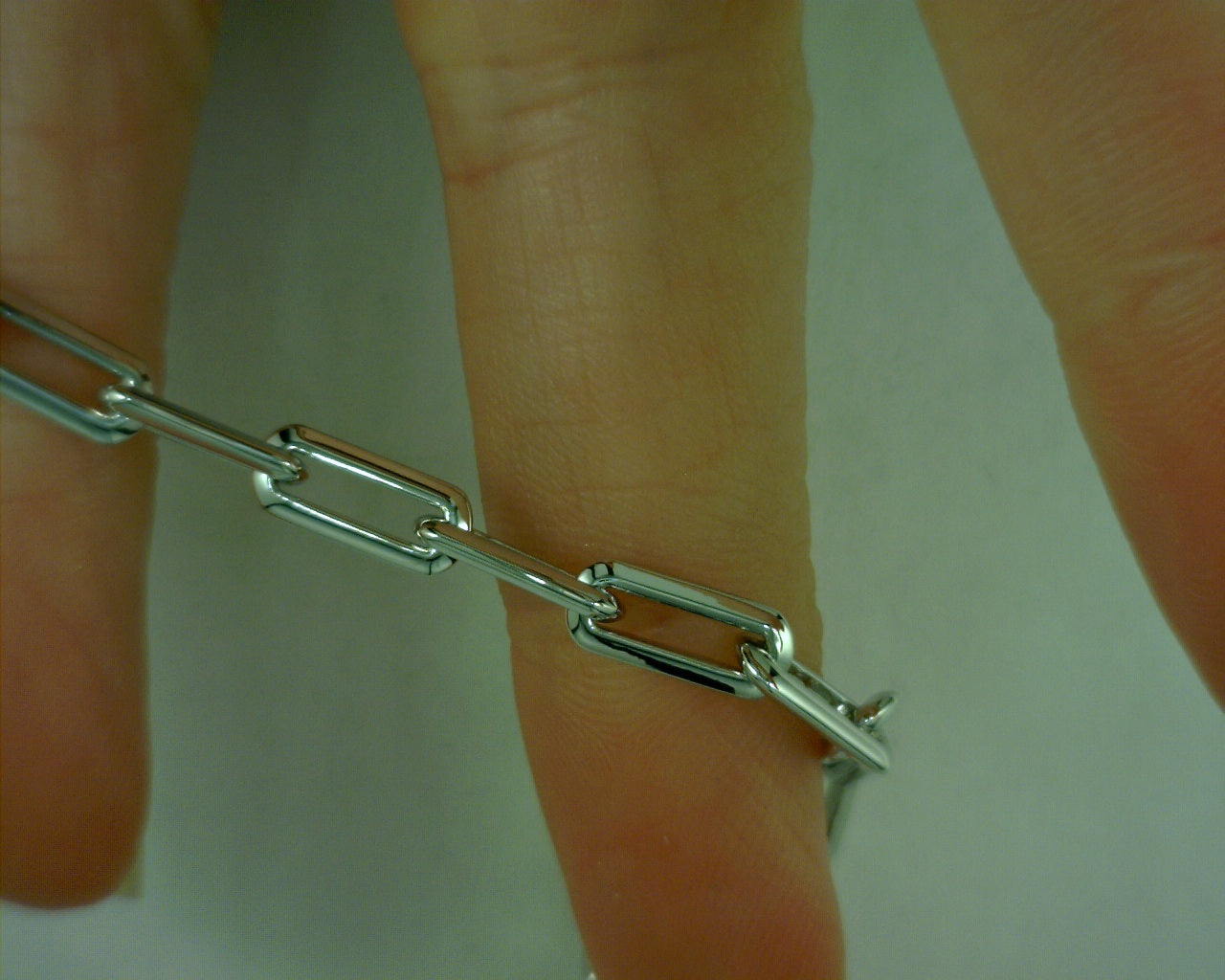 #S2152480 STERLING SILVER SOLID ELONGATED CHAIN BRACELET