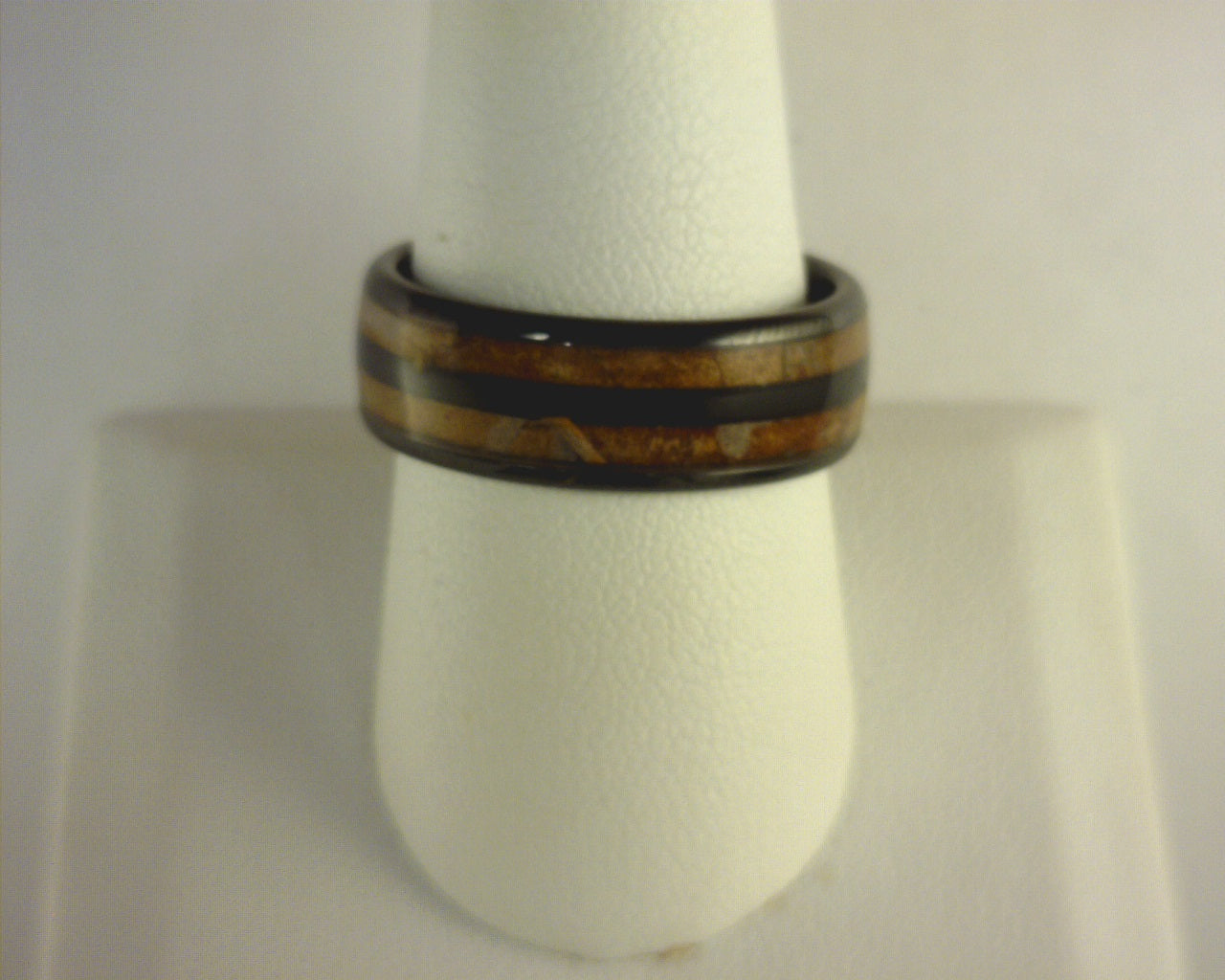 Steel Revolt - Churchill II Comfort Fit Domed Black High-Tech Ceramic band with a Tobacco leaf Inlay