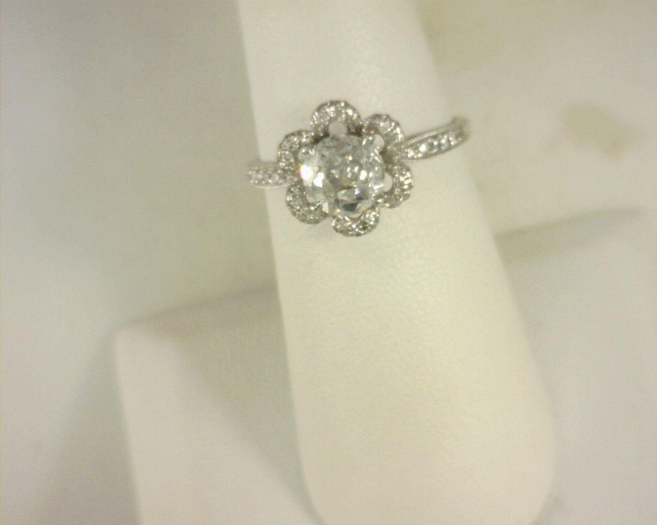 Diamond Ring 1.37cttw 14K White Gold