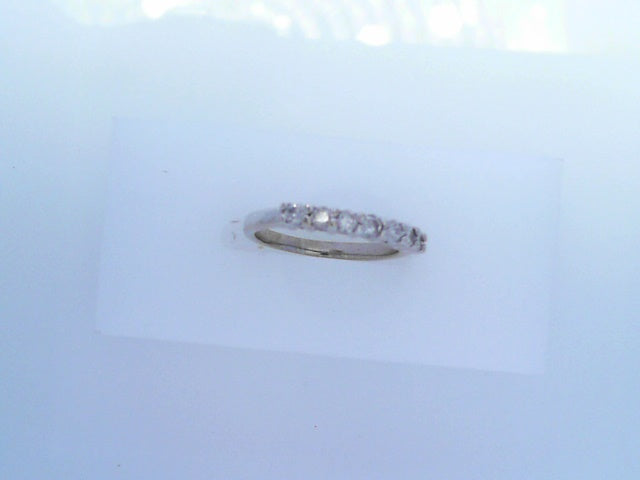 14k White Gold Seven-Stone Diamond Wedding Band