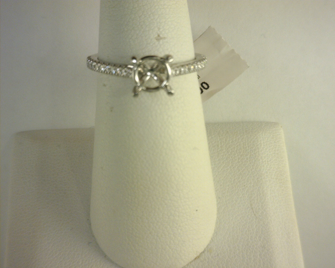 14 KARAT WHITE GOLD ENGAGEMENT ROUND DIAMOND MOUNT<br>CONTEMPORARY COLLECTION