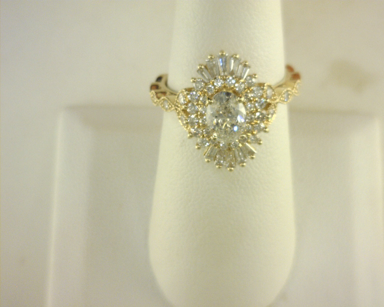 Diamond Fashion Ring 1.9cttw 14K <br>center 1.0ct I1 G/H  <br>Bag.28ct Round .62ct