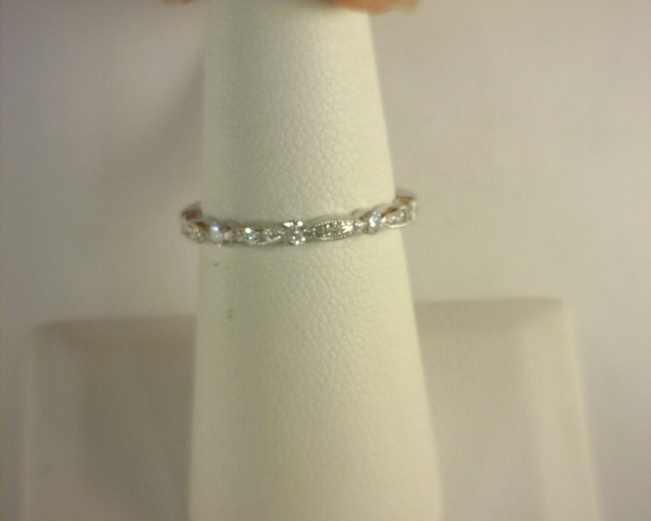 Daviani Collection Diamond Band .27ctw 14K White Gold