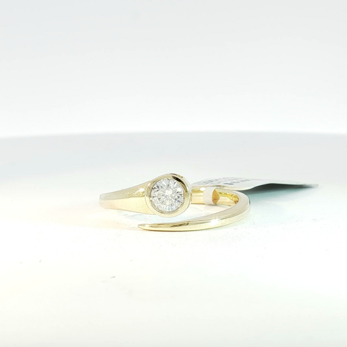 Diamond Fashion Rings  -  Women'