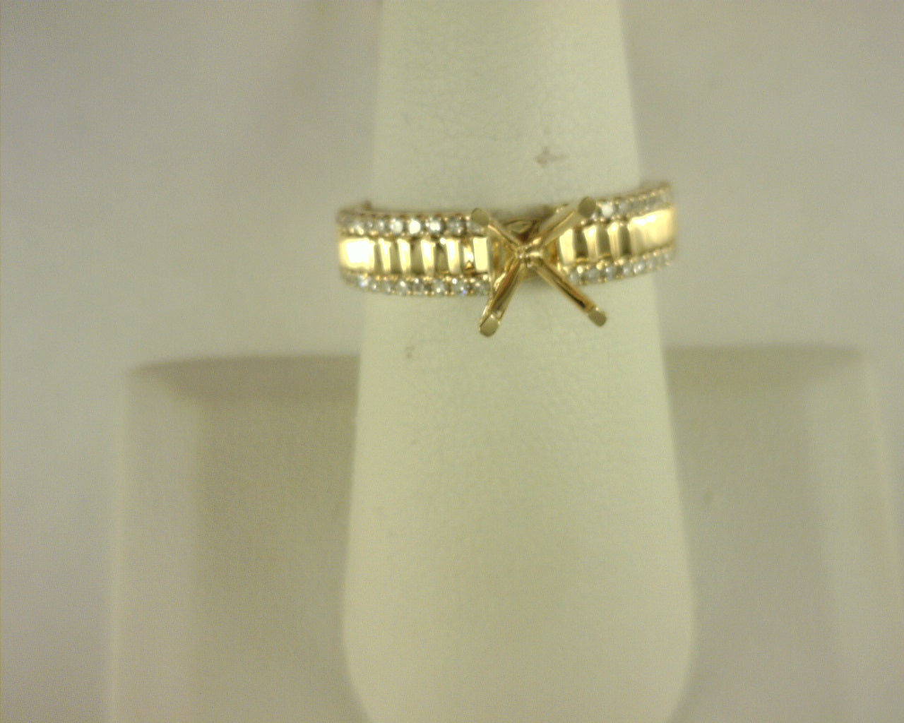 Heera Moti Diamond Semi Mount Ring 14K Yellow Gold .27ct
