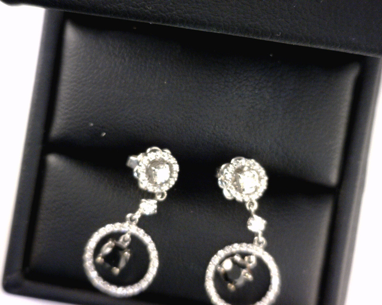 Lady's White 14 Karat Earrings