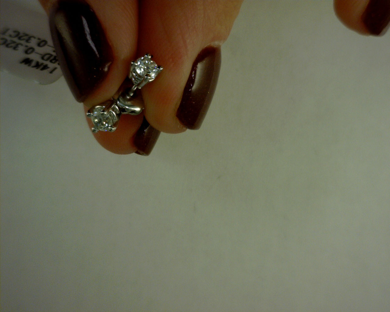 .32 TCW  14K WHITE GOLD