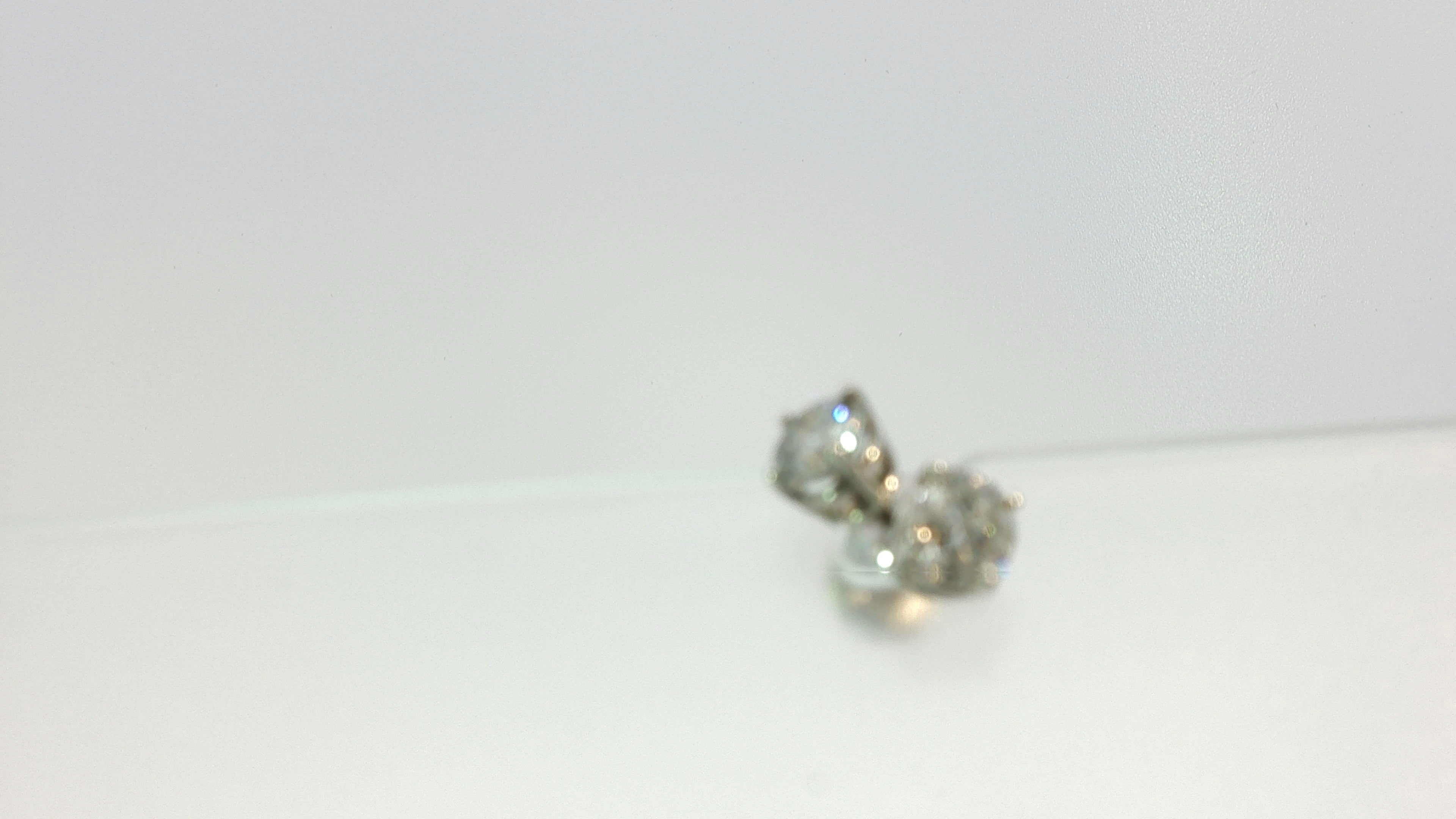 Diamond Stud Earring