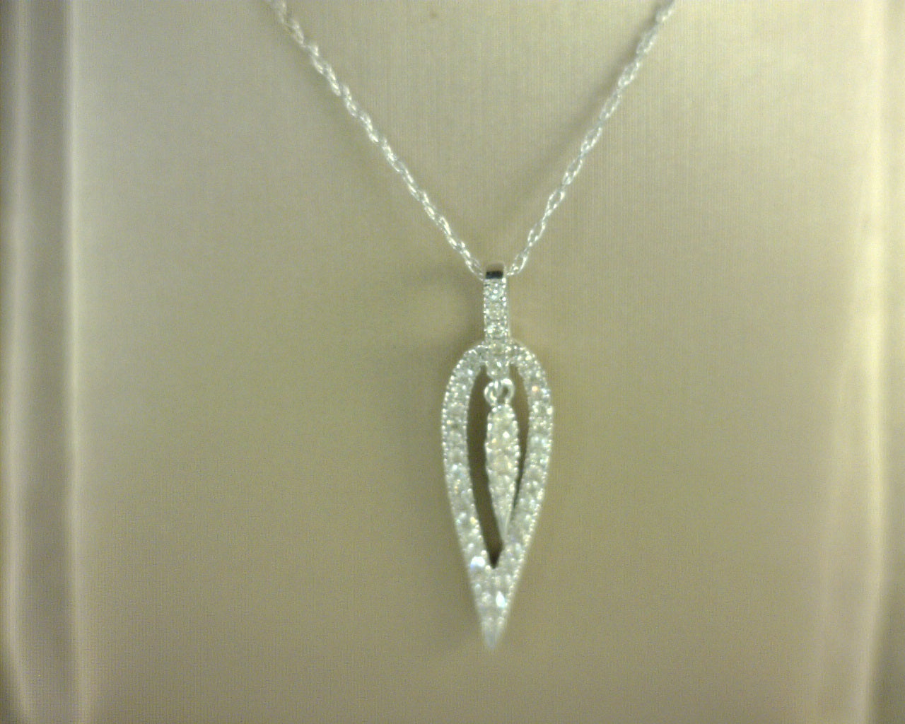 Diamond Pendant 1/4ctw 14K White Gold