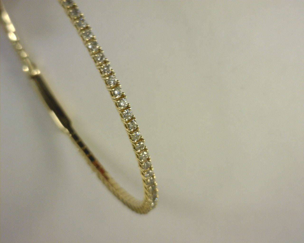 Diamond Bangle Bracelet 2.0ctw 14K Yellow Gold