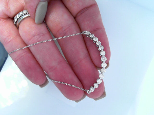 14 KARAT WHITE GOLD 1 CARAT CURVED DIAMOND NECKLACE