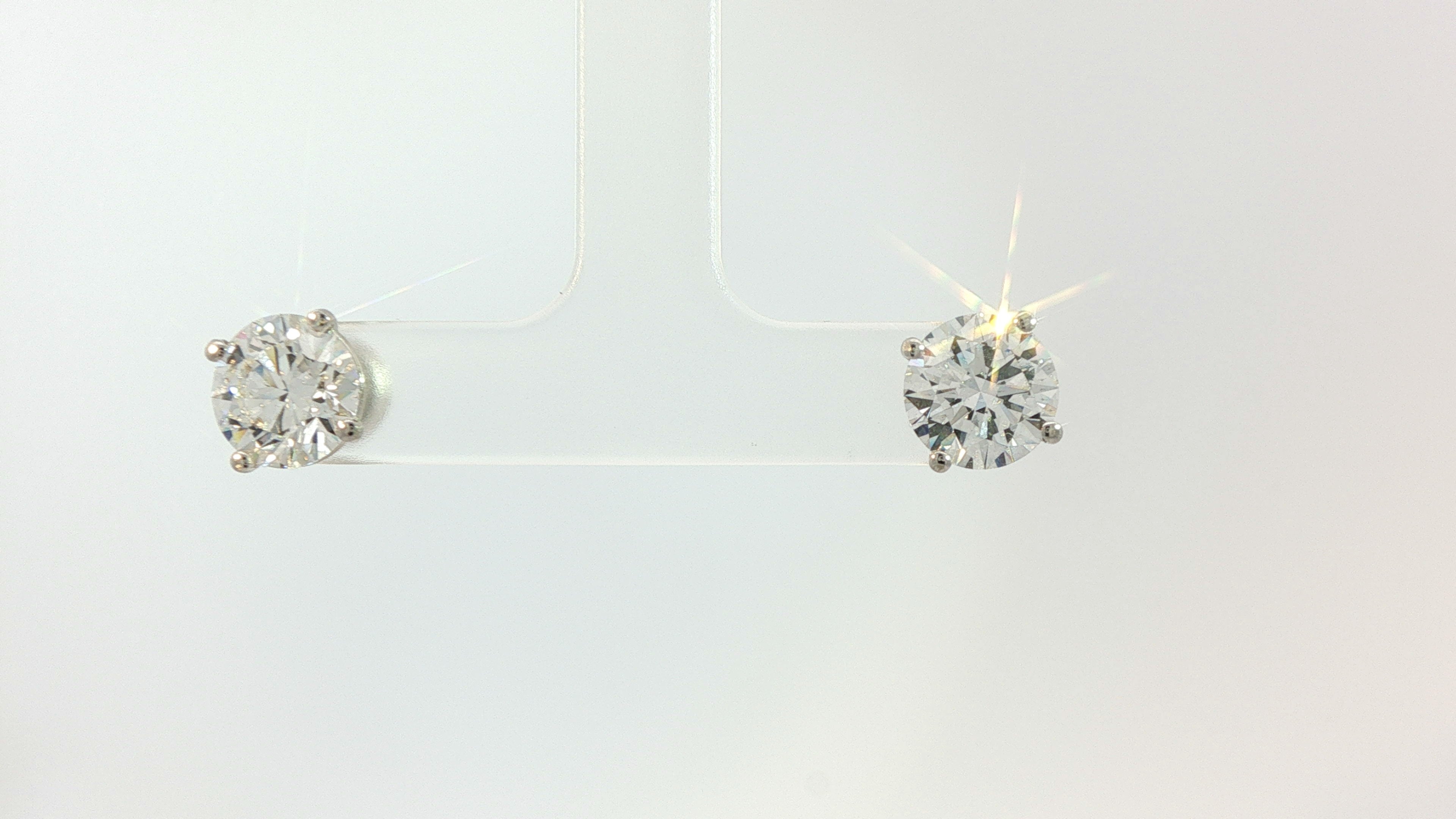 LAB GROWN DIAMOND STUDS