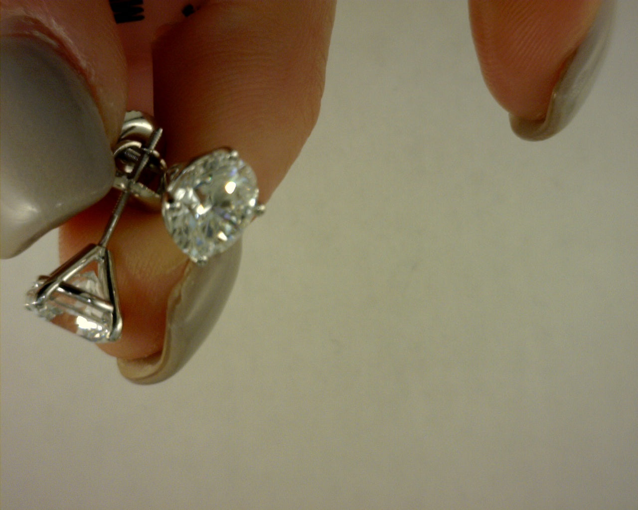 lab 14kt white gold 3.20carat  d color vs1 - igi