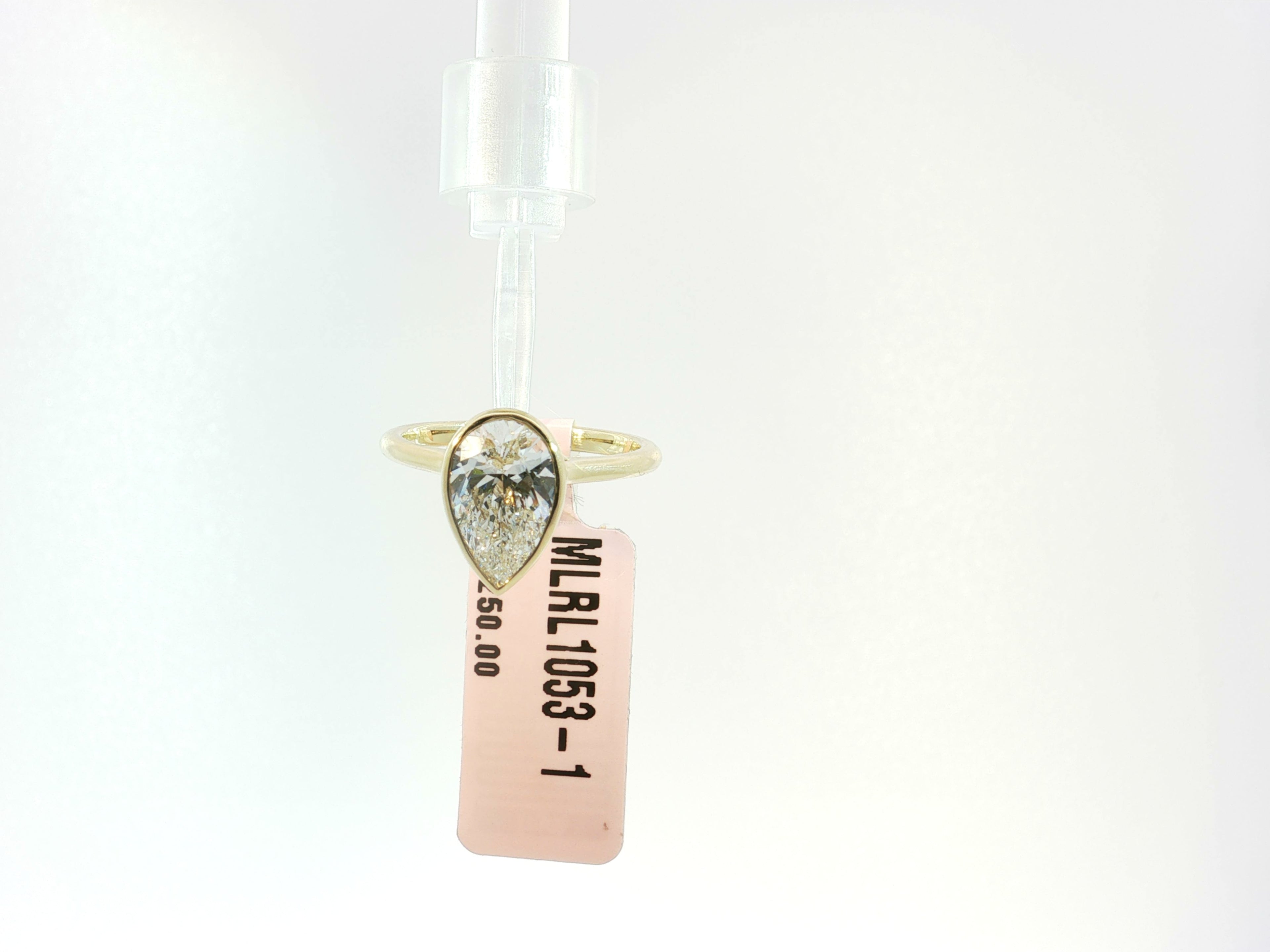 LAB GROWN DIAMOND ENGAGEMENT RINGS