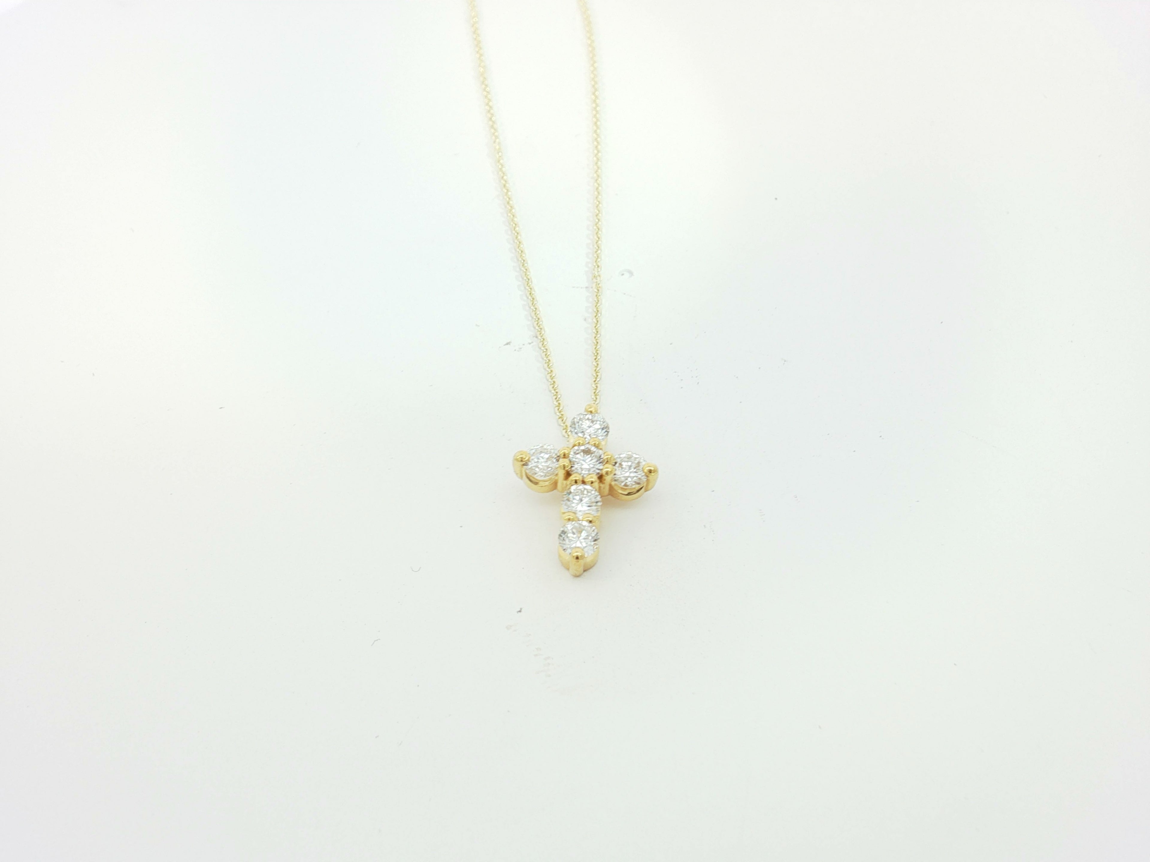 LAB GROWN DIAMOND PENDANTS