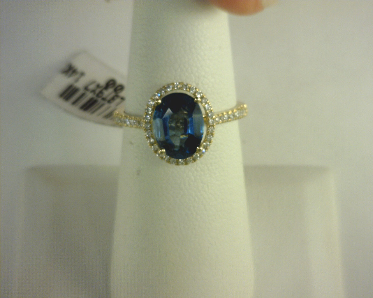 Diamond and Blue Topaz Ring 14K Yellow Gold .28ct Diam; 2.90ct Blue Topaz