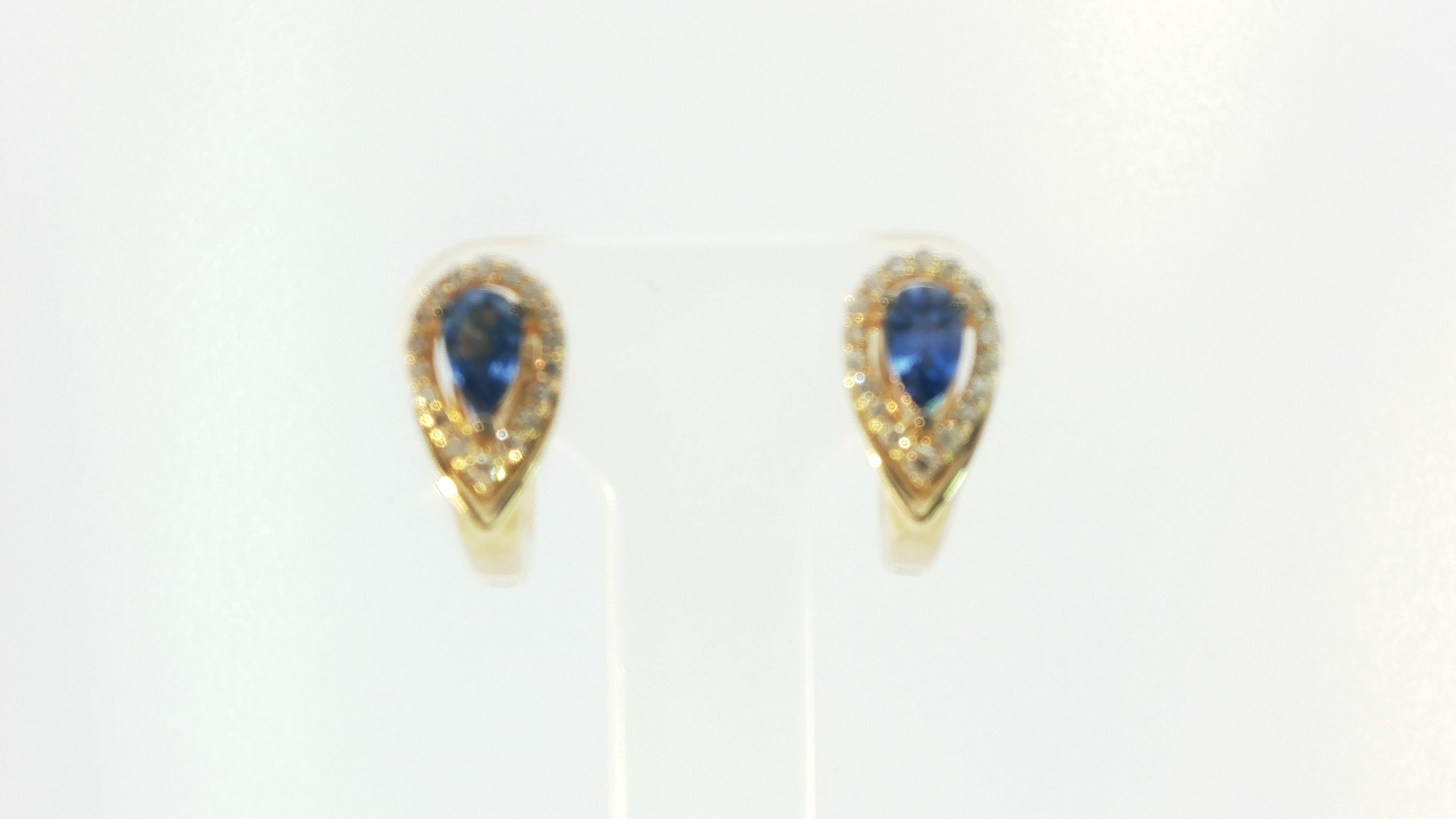14K HONEY GOLD BLUEBERRY SAPPHIRE 1/2CTS EARRINGS WITH VANILLA DIAMONDS