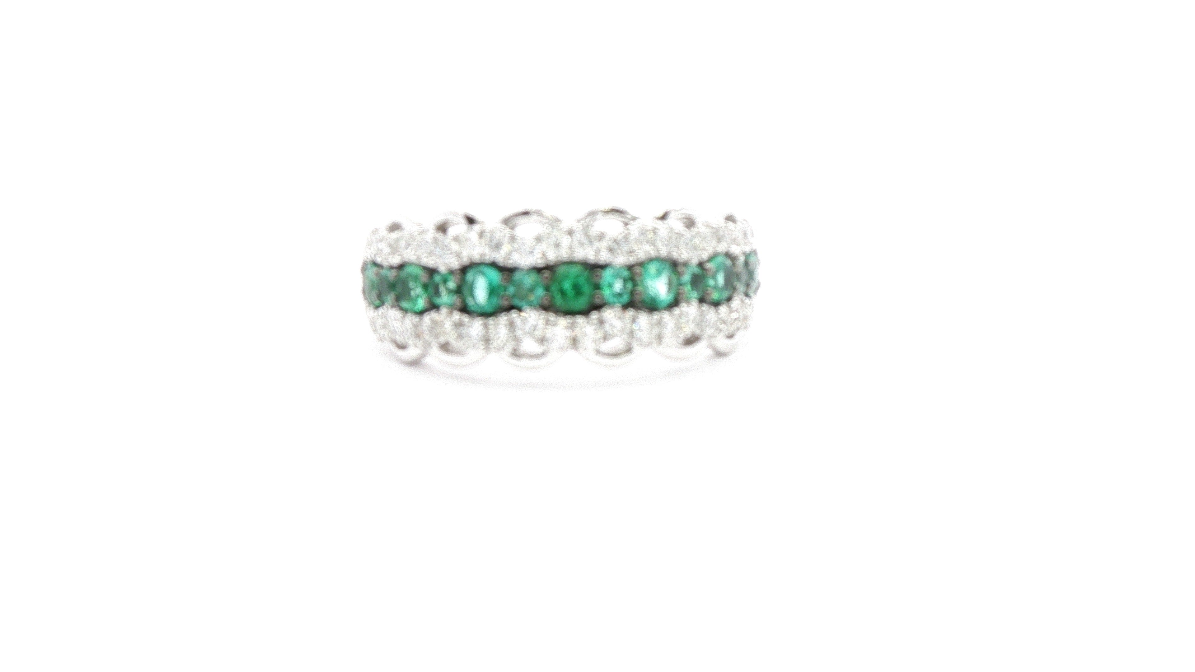 14KT VANILLA GOLD WITH 3/8 CTS COSTA SMERALDA EMERALD , 3/8CTS VANILLA DIAMONDS,