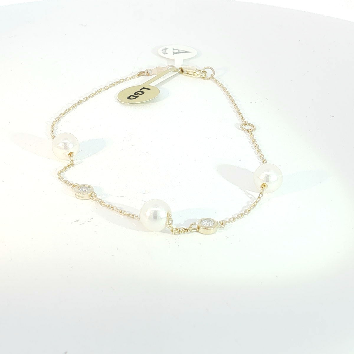 Pearl Bracelet