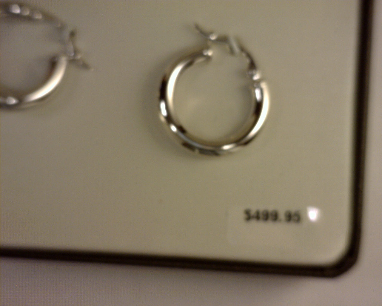 14K WHITE GOLD 3X18MM HOOP