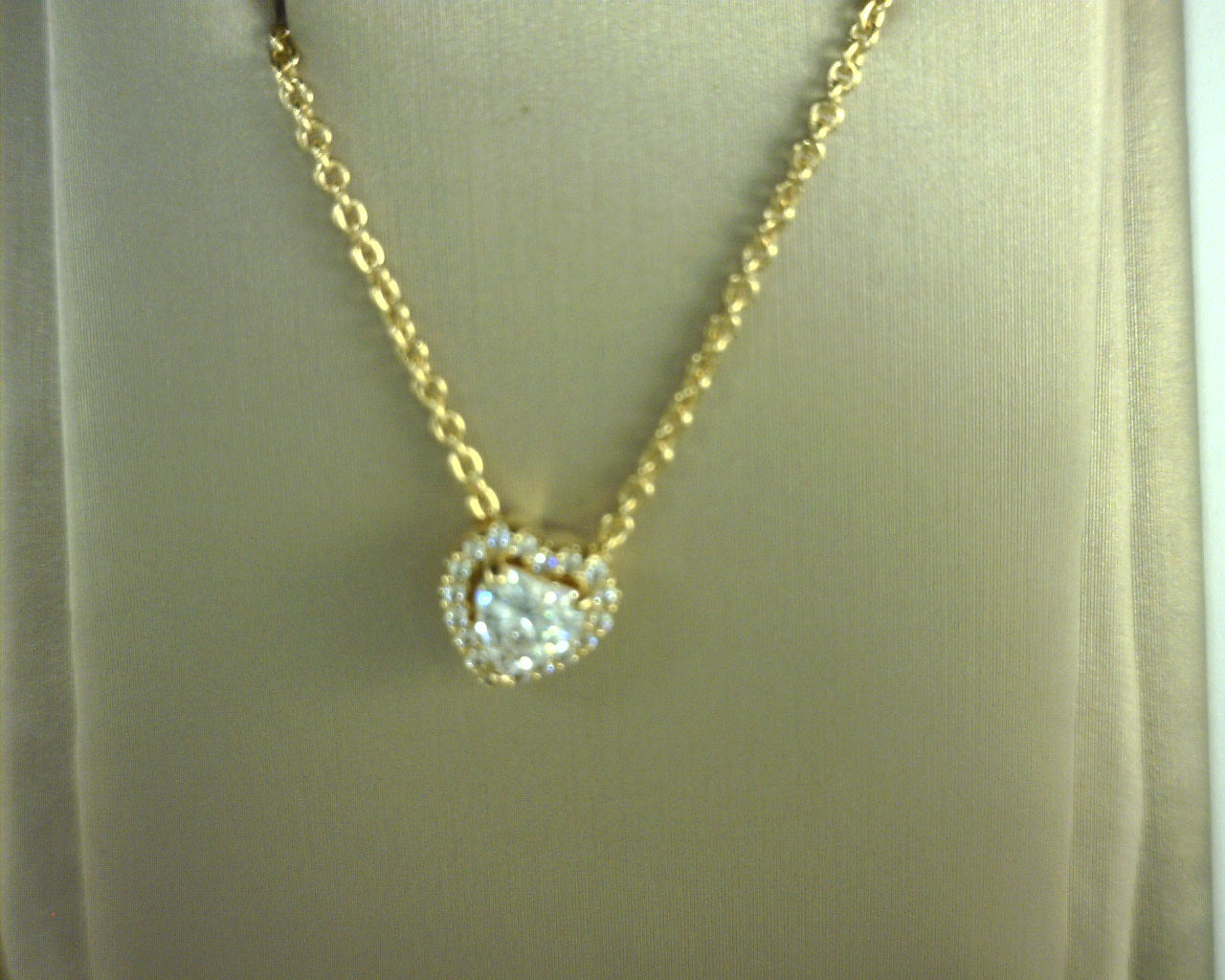 PANDORA NECKLACES/CHAINS