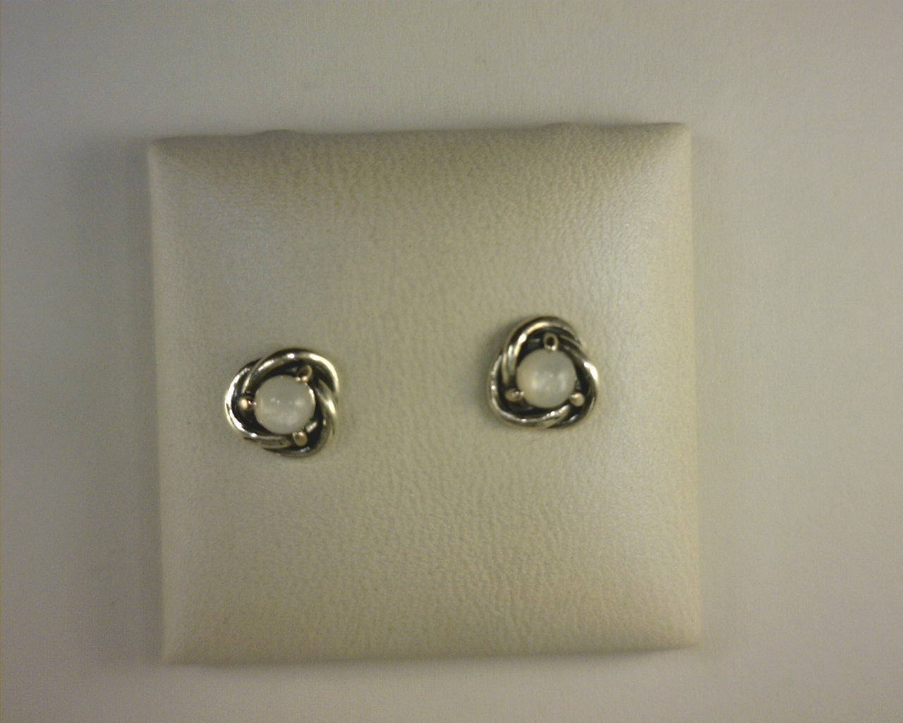 PANDORA EARRINGS