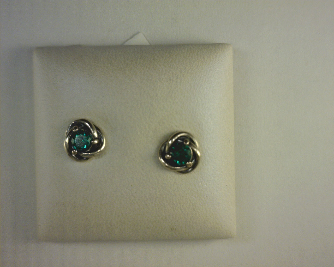 PANDORA EARRINGS