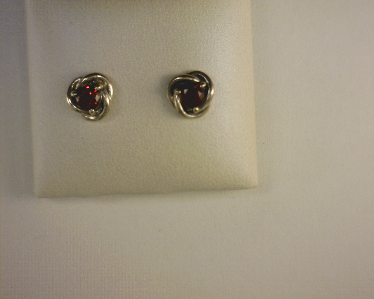 PANDORA EARRINGS