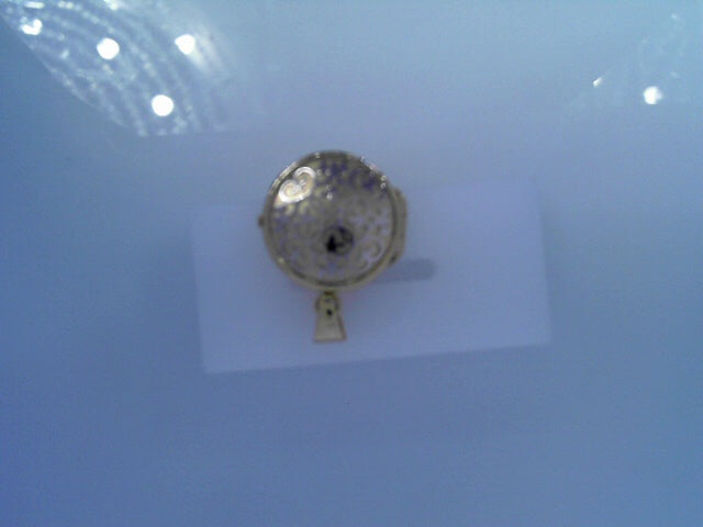 14 karat gold locket