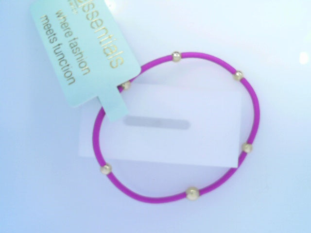 "e" ssentials Fuchsia
