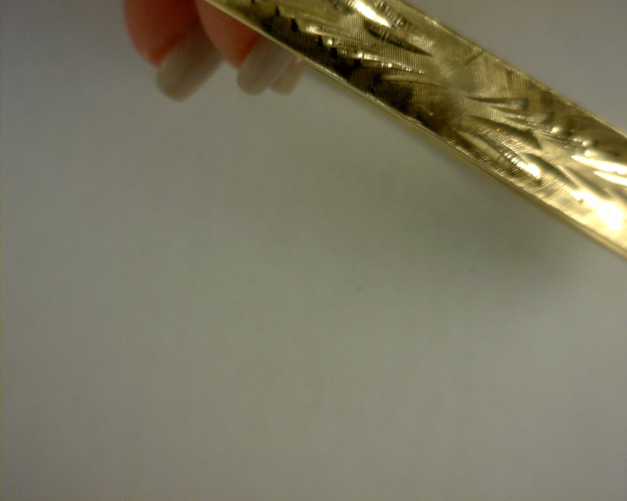 14 KARAT YELLOW GOLD 12.1 G BANGLE