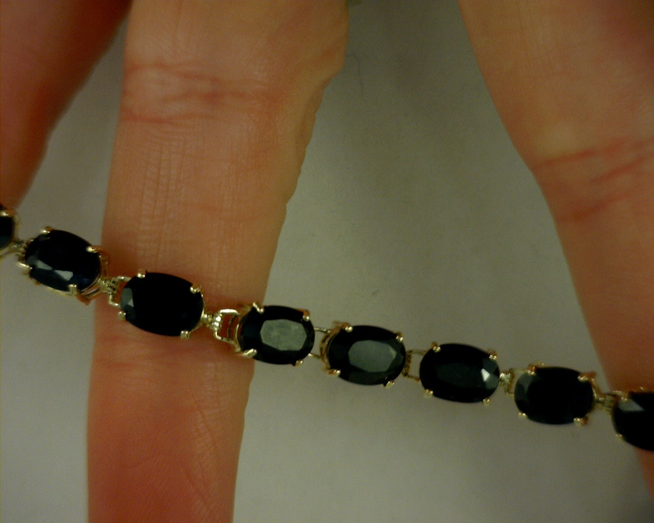 10 KARAT YELLOW GOLD 9.2G 11.8CARATS SAPPHIRES