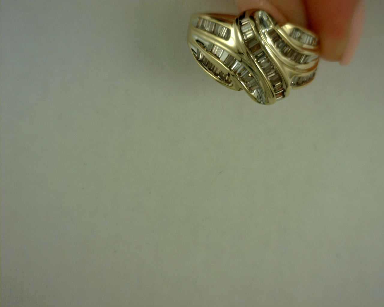 BAGUETTE CLUSTER RING .92 TCW 10 KARAT YELLOW GOLD