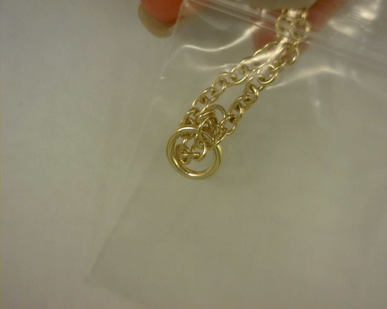 #S2166642  14K YELLOE GOLD CHAIN NECKLACE WITH SINGLE CURVE STATION