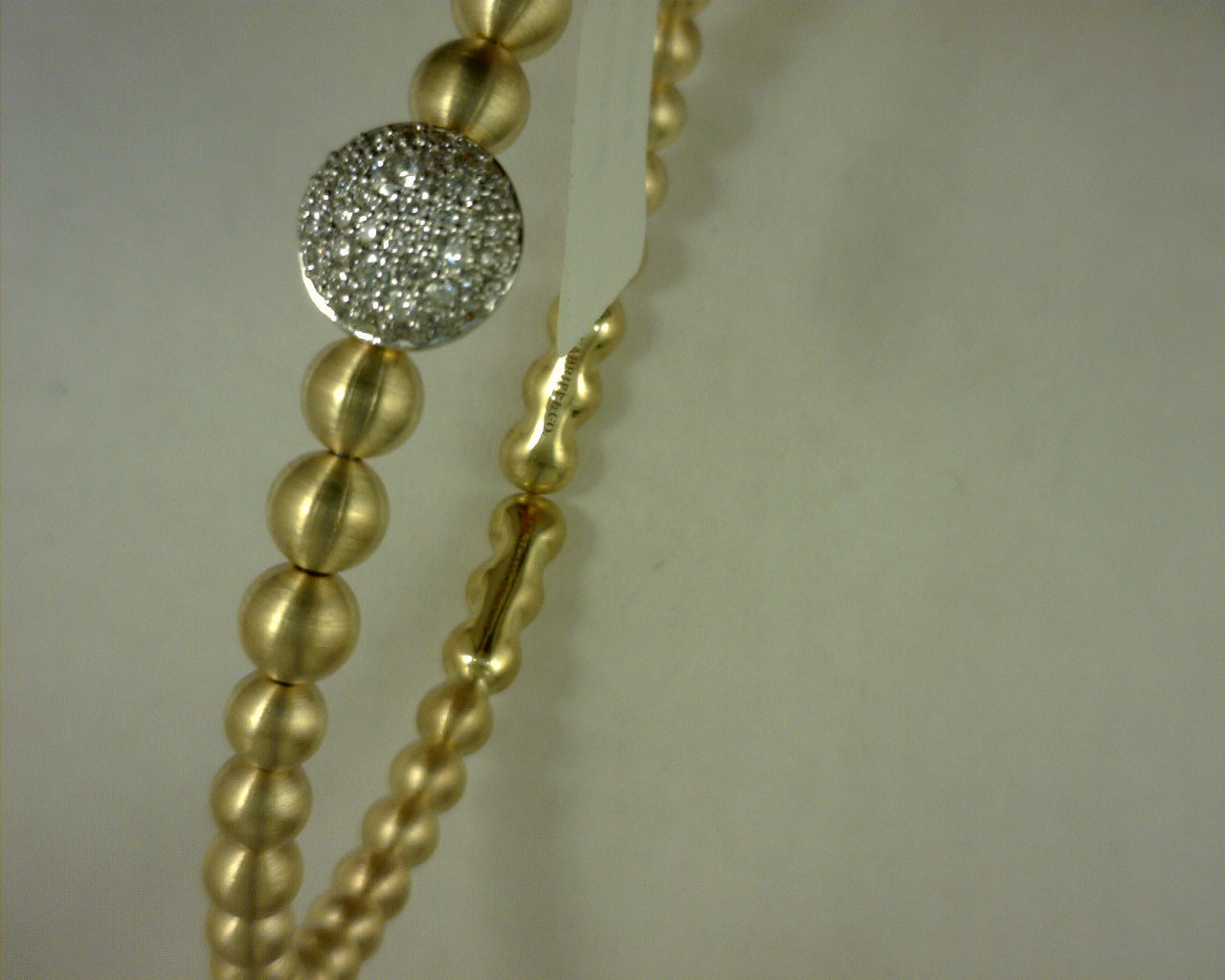 #s2166299 14 k white and yellow gold ball bujukan diamond