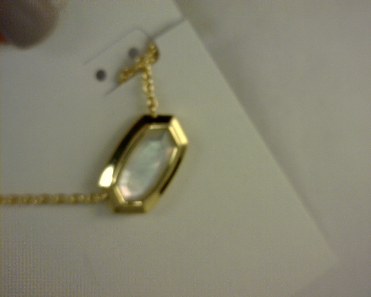 elisa bezel pedant necklace gold ivory mop