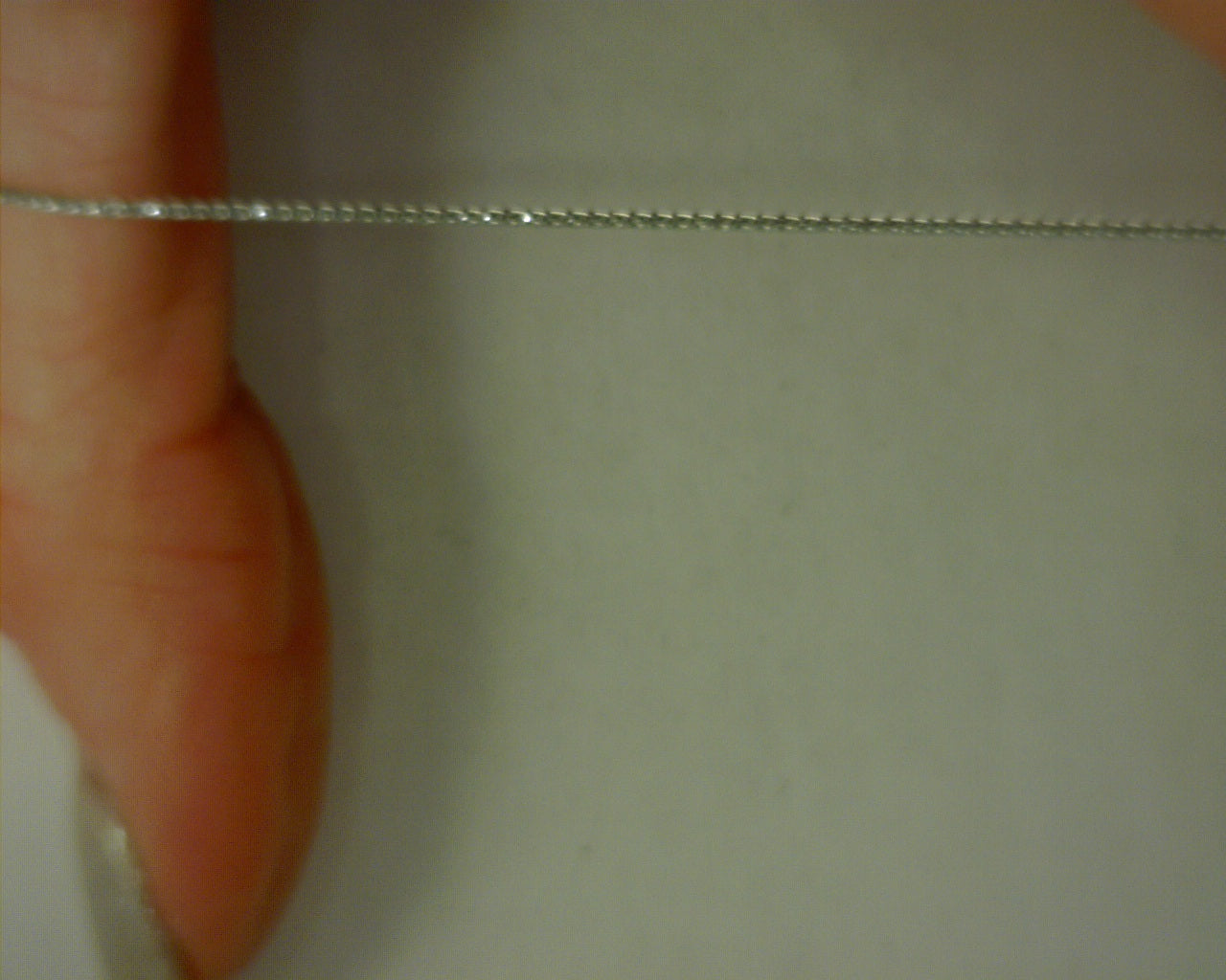 10KARAT WHITE GOLD 22 INCH CHAIN