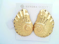 SHELL earrings