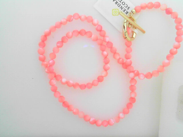 Sylvia Pink Strand