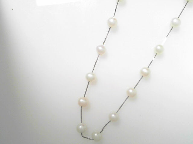 14k WG Freshwater Station Necklace 17"