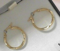 14ky 1.8 x 18mm twisted hoop Earring