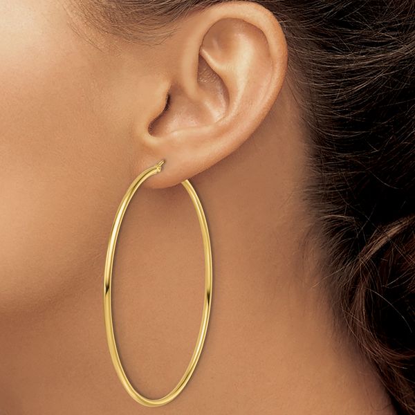 Leslie's 10k Polished 2x65mm Lightweight Tube Hoop Earrings - Image 3