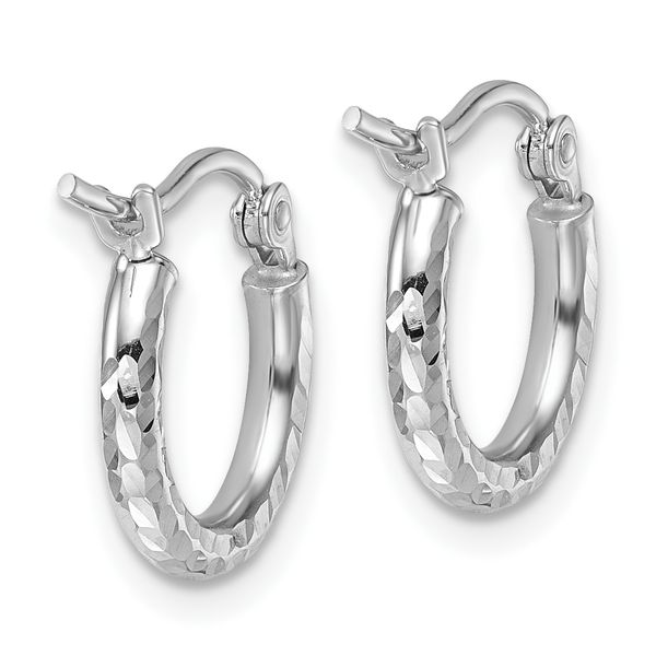 Leslie's 10k White Gold Diamond-cut 2mm Round Tube Hoop Earrings - Image 4