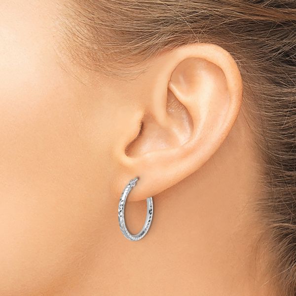 Leslie's 10k White Gold Diamond-cut 2mm Round Tube Hoop Earrings - Image 3