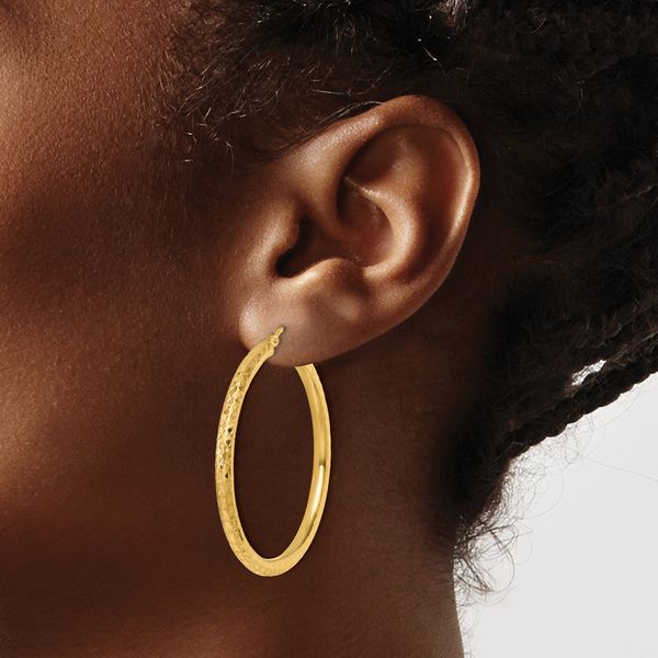 10k Diamond-cut 3mm Round Hoop Earrings - Image 3