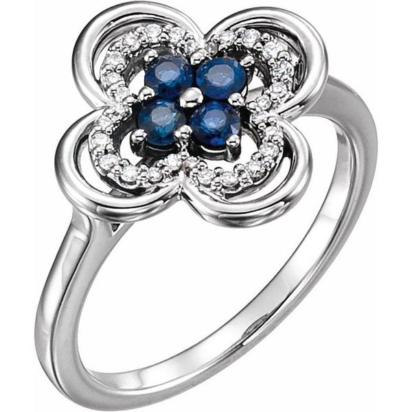 Clover Ring