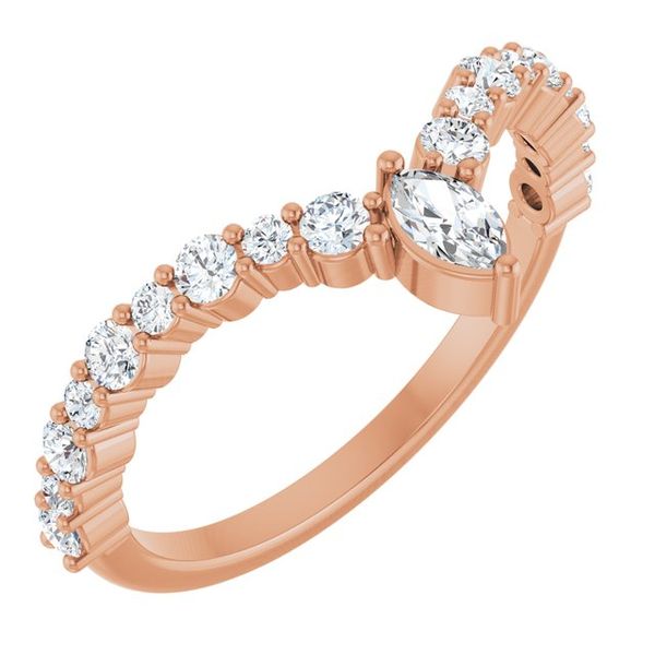 Accented V Ring