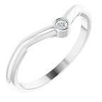 Accented Stackable V Ring