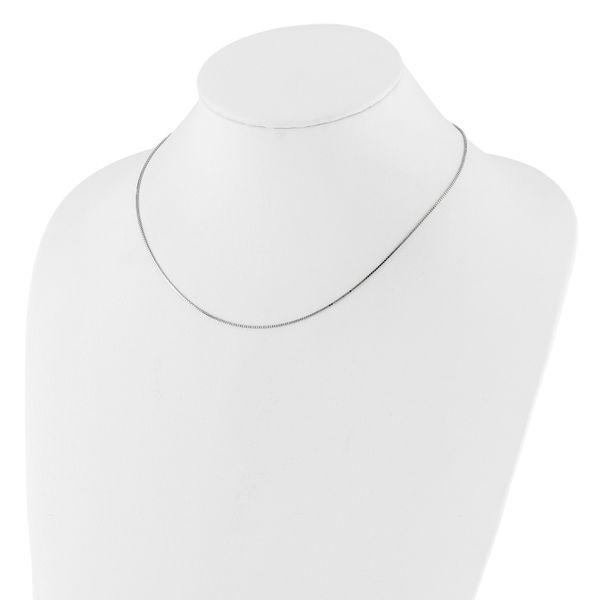 Leslie's 14K White Gold .95mm Box 1in+1in Adjustable Chain - Image 3